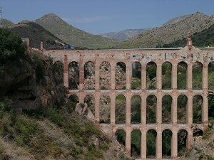 Aqu&auml;dukt zwischen Nerja und Maro